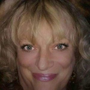 Meet your Posher, Debra